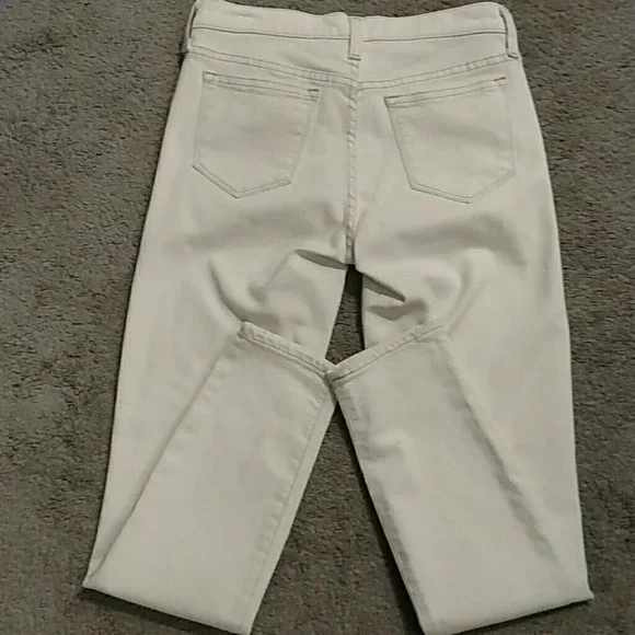 J crew Toothpick Ankle Jeans Off-white. Size 27 - Picture 3 of 6